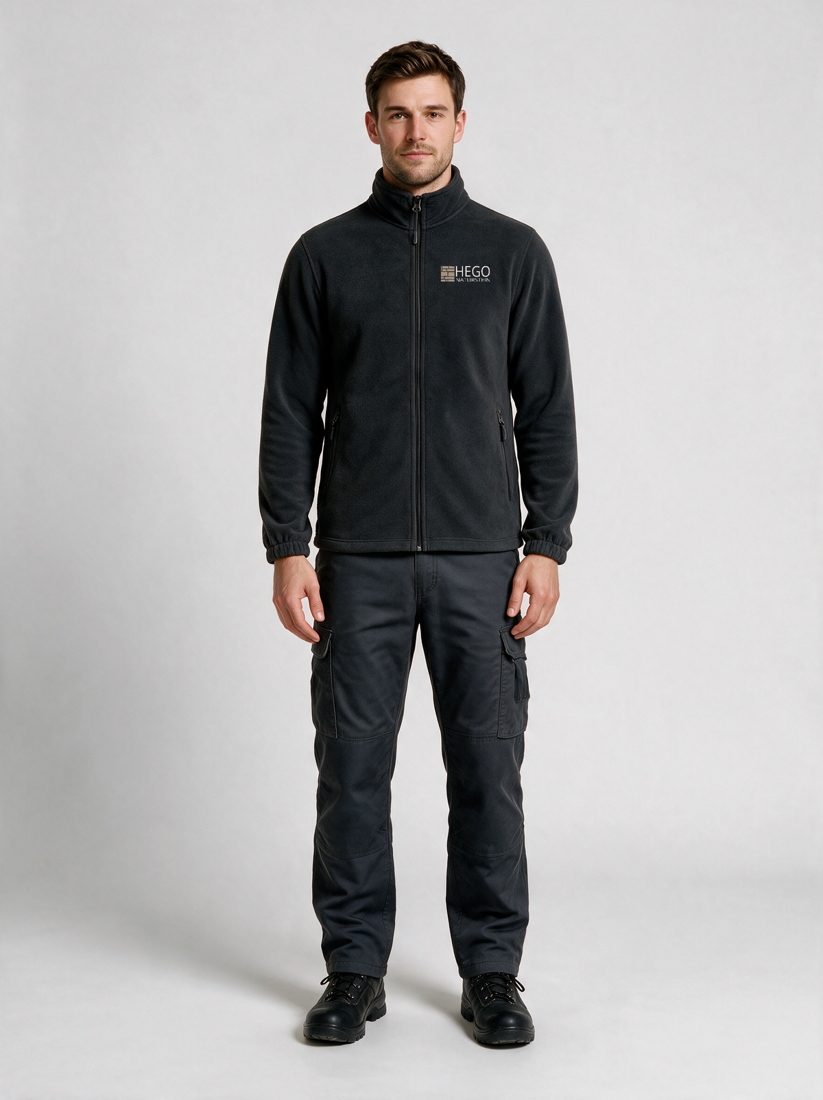 Fleecejacke Unisex HEGO Naturstein GmbH Dunkelgrau in Dunkelgrau, Vorderansicht