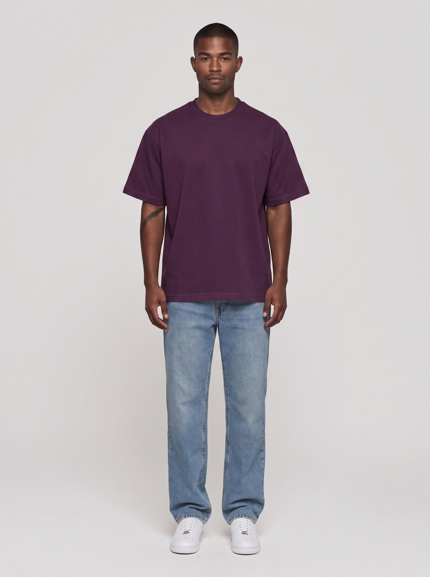 T-Shirt Oversize Heavy in Aubergine, Vorderansicht