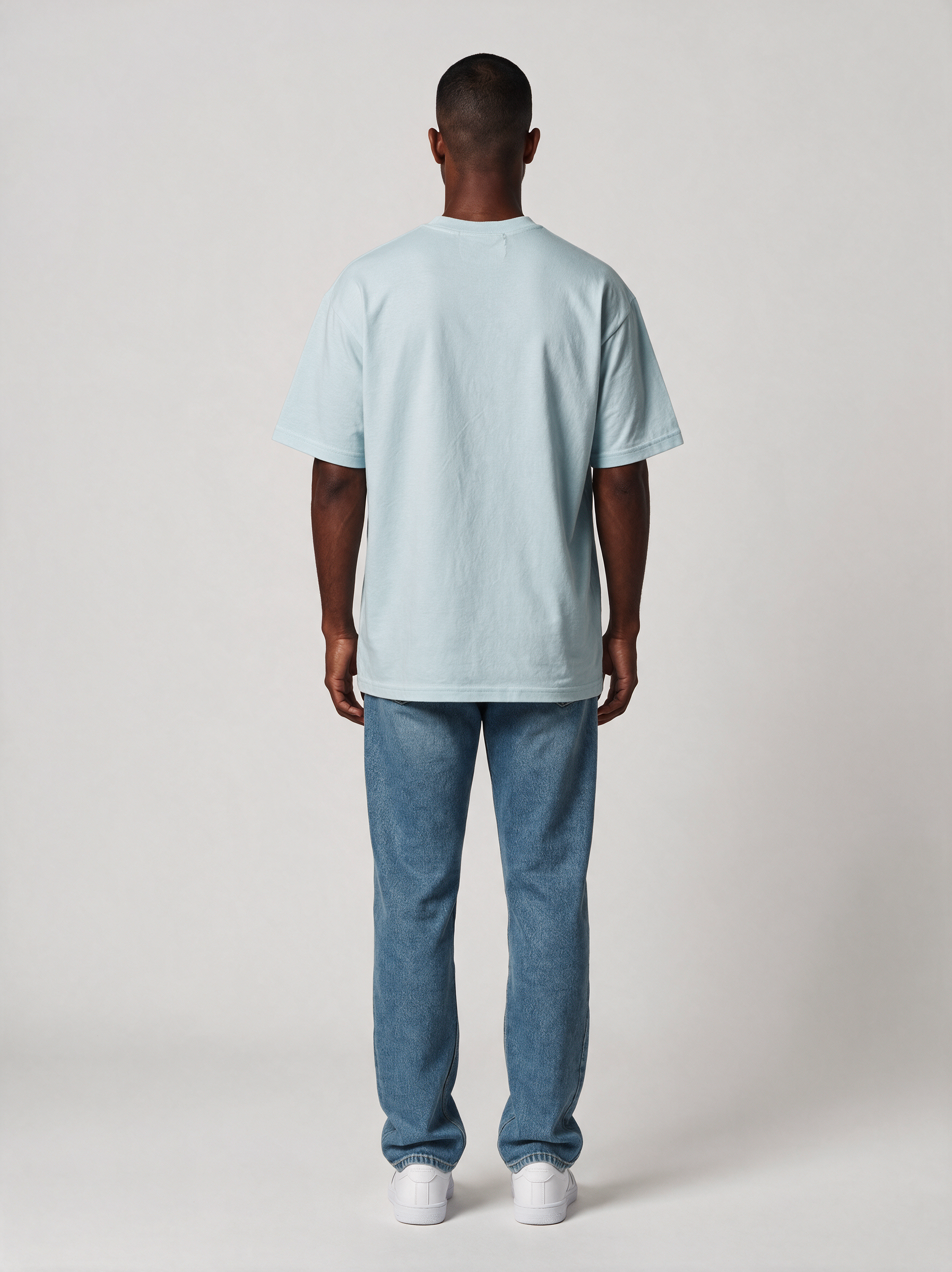 T-Shirt Oversize Light in Hellblau, Rückansicht