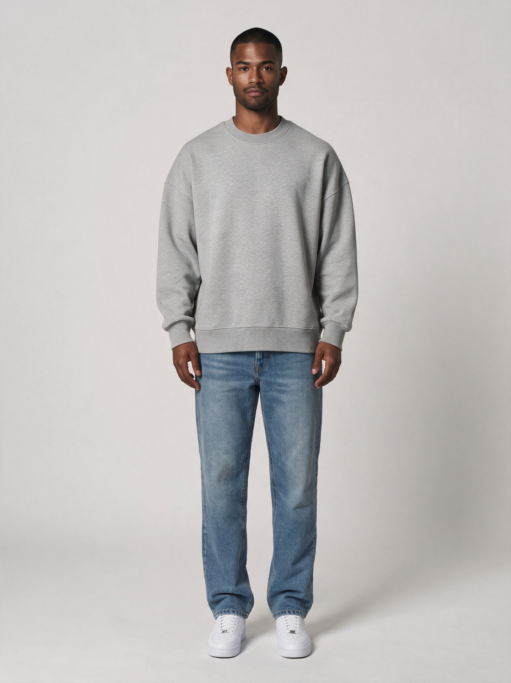 Sweatshirt Oversize Heavy in Hellgrau, Vorderansicht