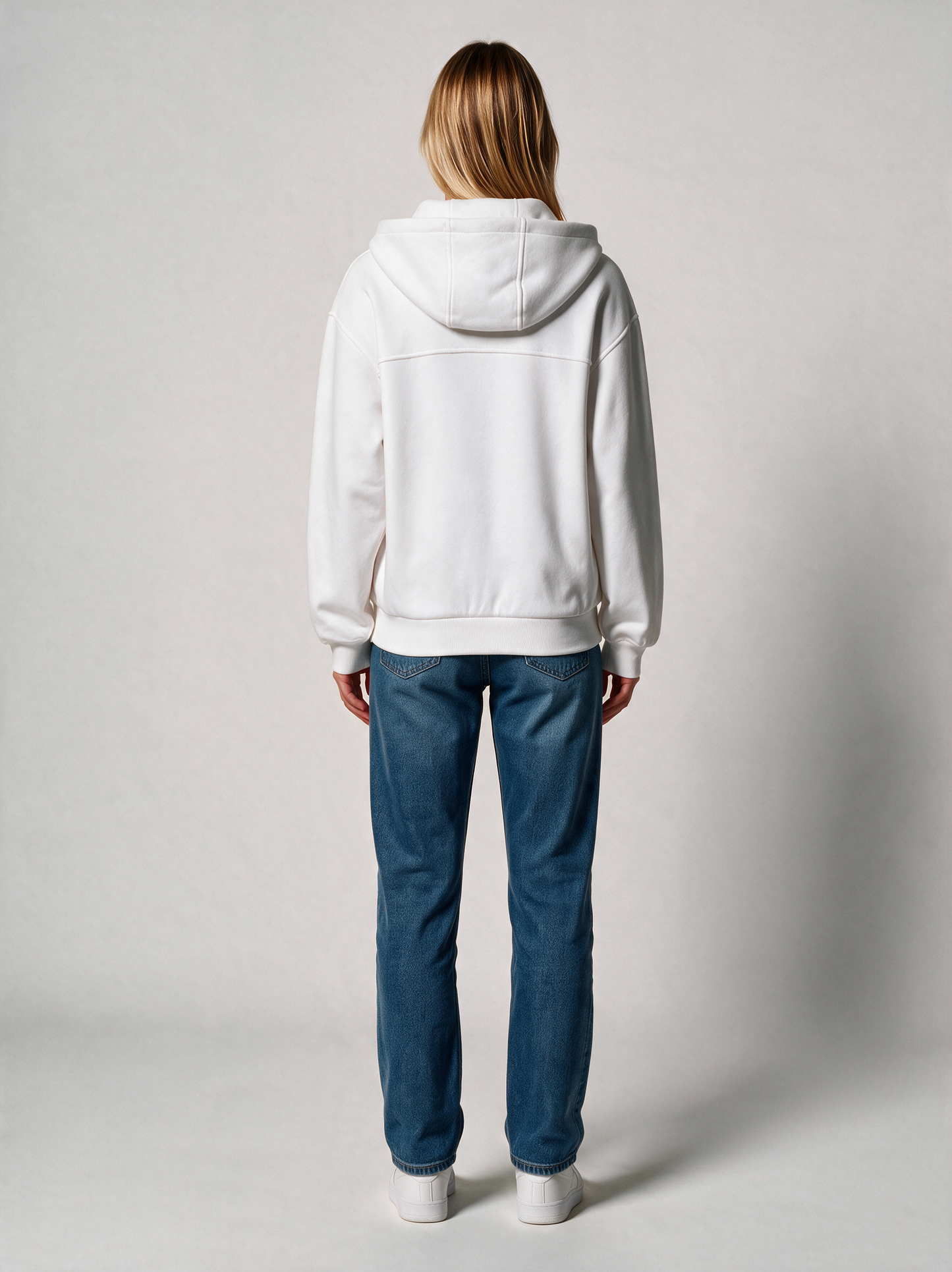 Zip-Hoodie Fluffy Damen in Weiß, Rückansicht